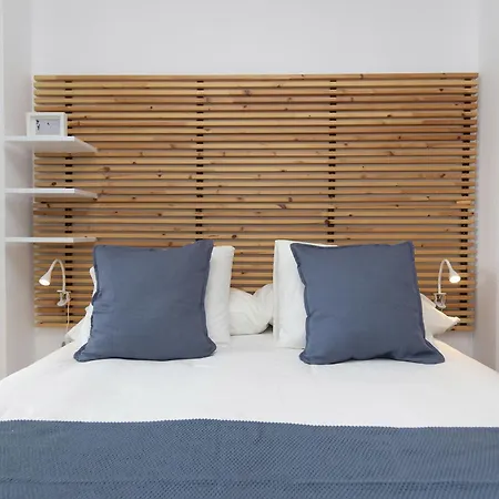 La Ventana De Saras By Bevalle パンティコサ