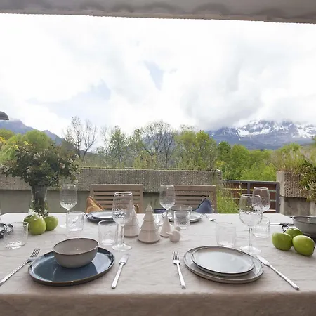 La Ventana De Saras By Bevalle *