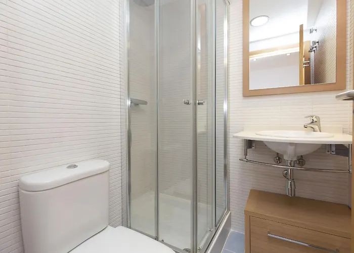 La Ventana De Saras By Bevalle *