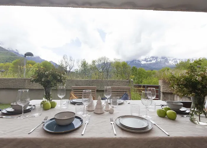 La Ventana De Saras By Bevalle *